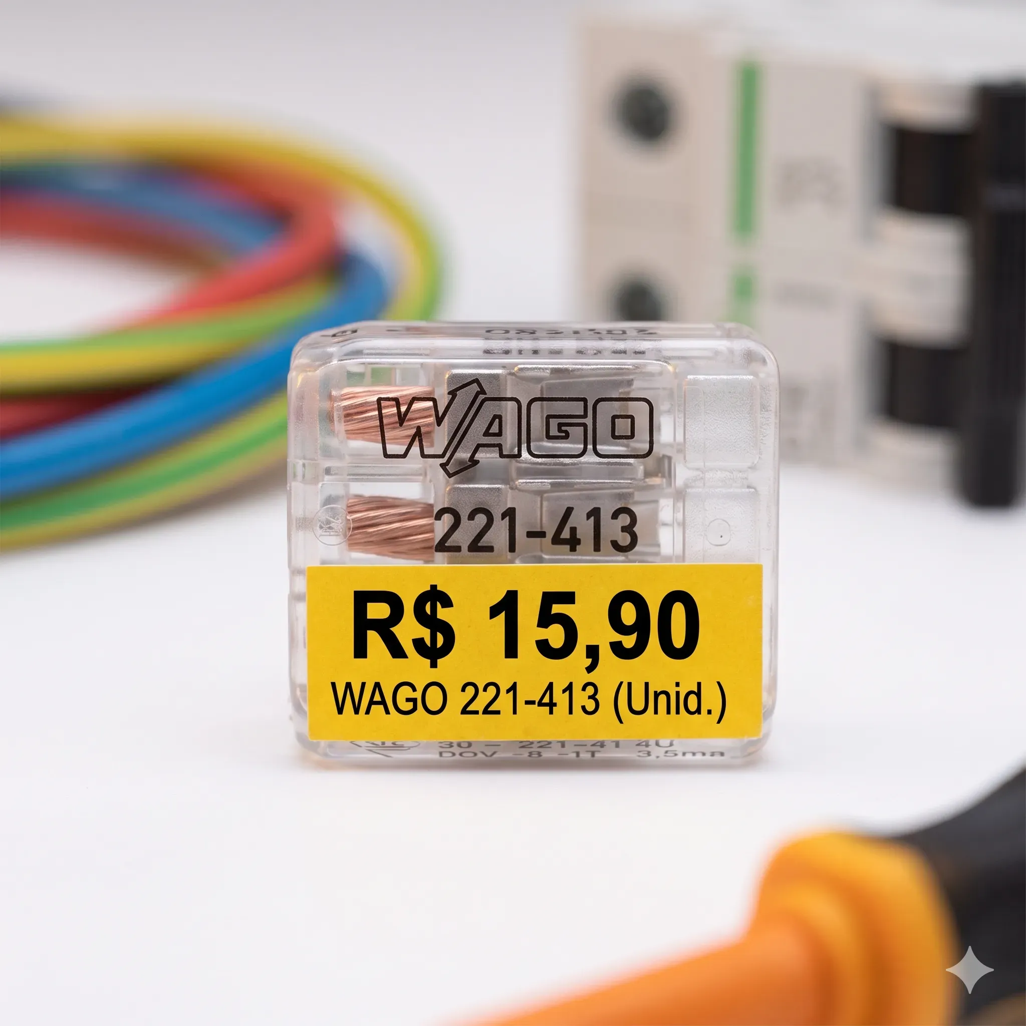 Componentes elétricos novos — tomada, fio e disjuntor de qualidade